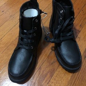 💥💥Lace up boot